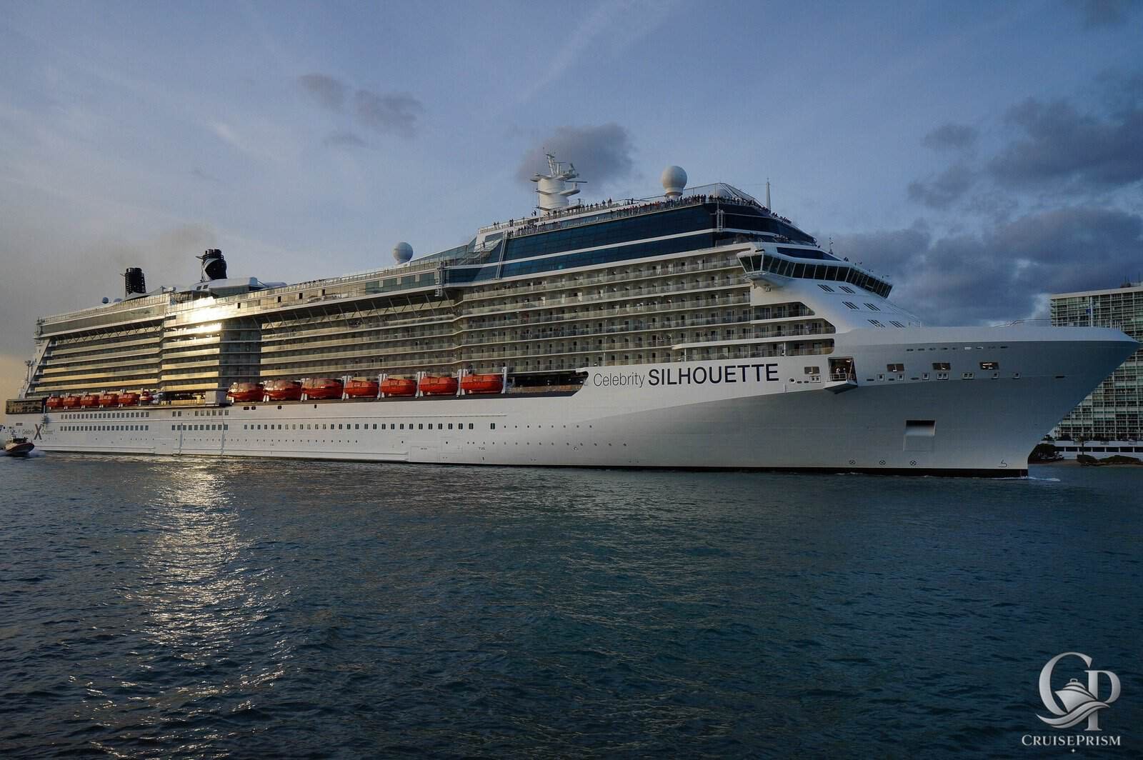 Celebrity Silhouette Leaving port, showcasing modern design.