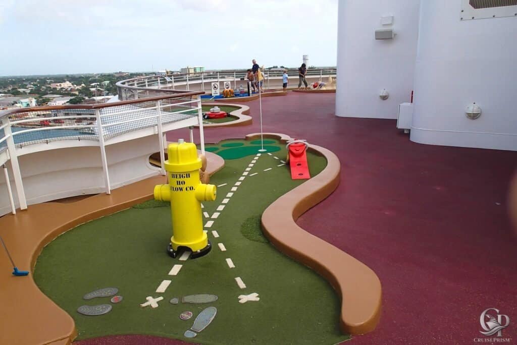 Disney Dream Mini Golf