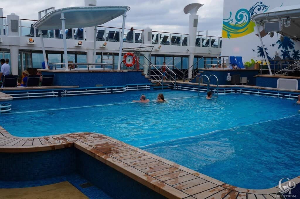 Norwegian Breakaway
Main Pool